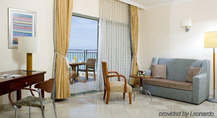 Royal Hotel Dead Sea Ein Bokek Habitación foto